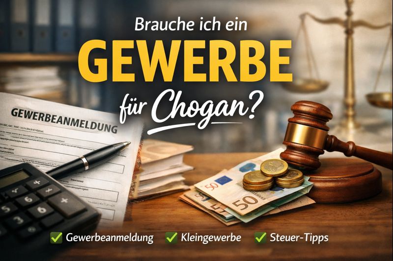 Gewerbeanmeldung für Chogan – Symbolbild mit Formular, Richterhammer und Geld zur Erklärung, ob man für Chogan ein Gewerbe oder Kleingewerbe benötigt.